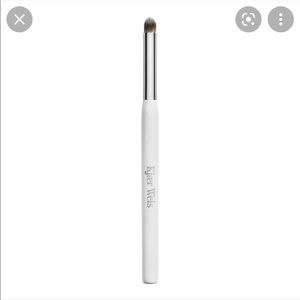 NWT Kjaer Weis Eye Definition Makeup Brush Eyeshadow 1005EB